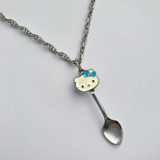 Kitty spoon