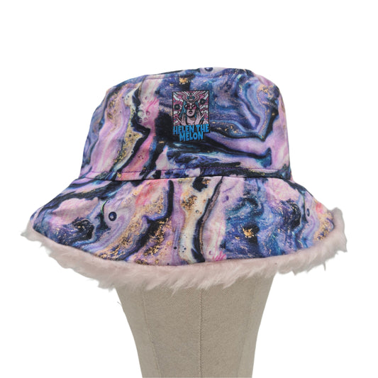 Reversible marble bucket hat - baby pink fur