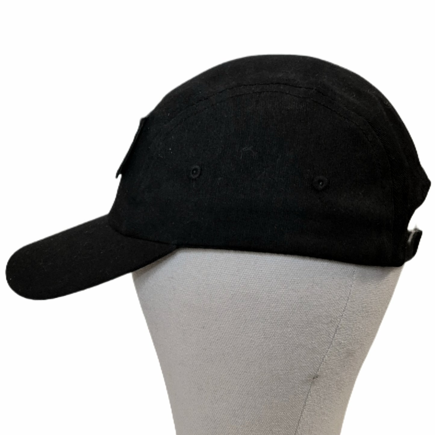 Don't follow me im lost too cap